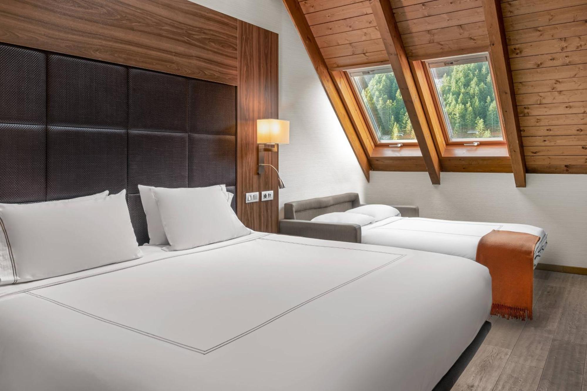 Hotel Ac Baqueira Ski Resort, Autograph Collection Baqueira Beret Εξωτερικό φωτογραφία