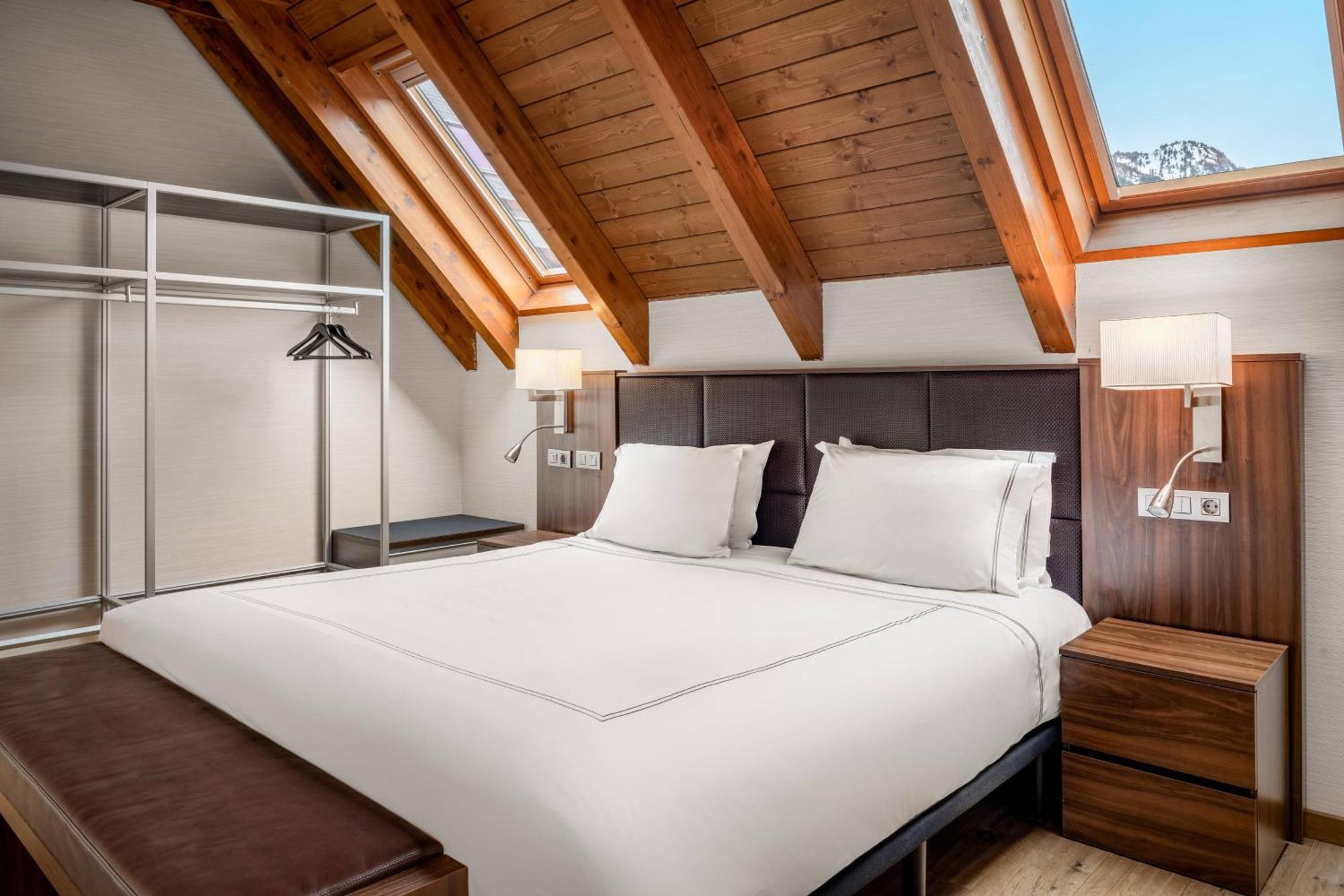 Hotel Ac Baqueira Ski Resort, Autograph Collection Baqueira Beret Εξωτερικό φωτογραφία