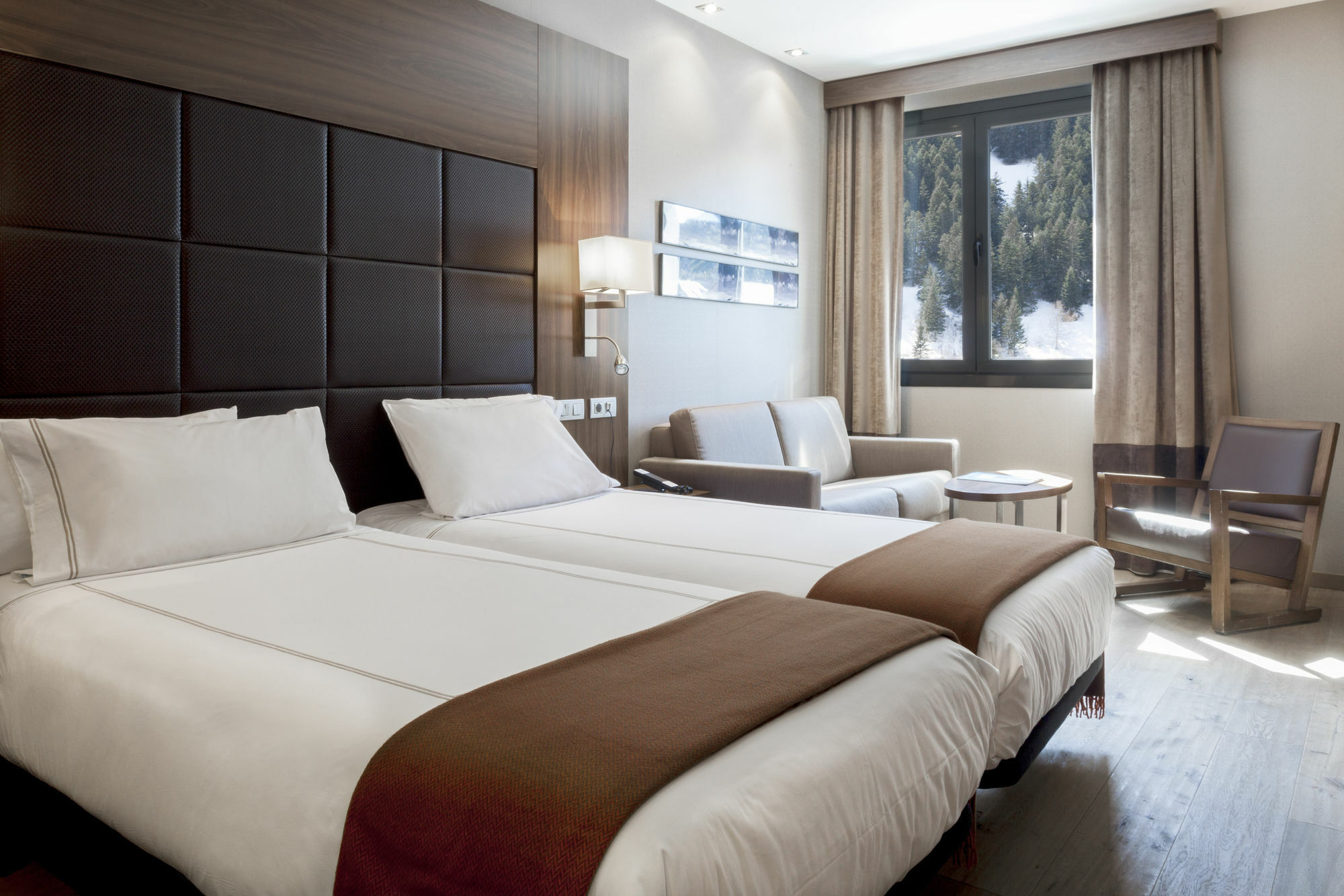 Hotel Ac Baqueira Ski Resort, Autograph Collection Baqueira Beret Εξωτερικό φωτογραφία
