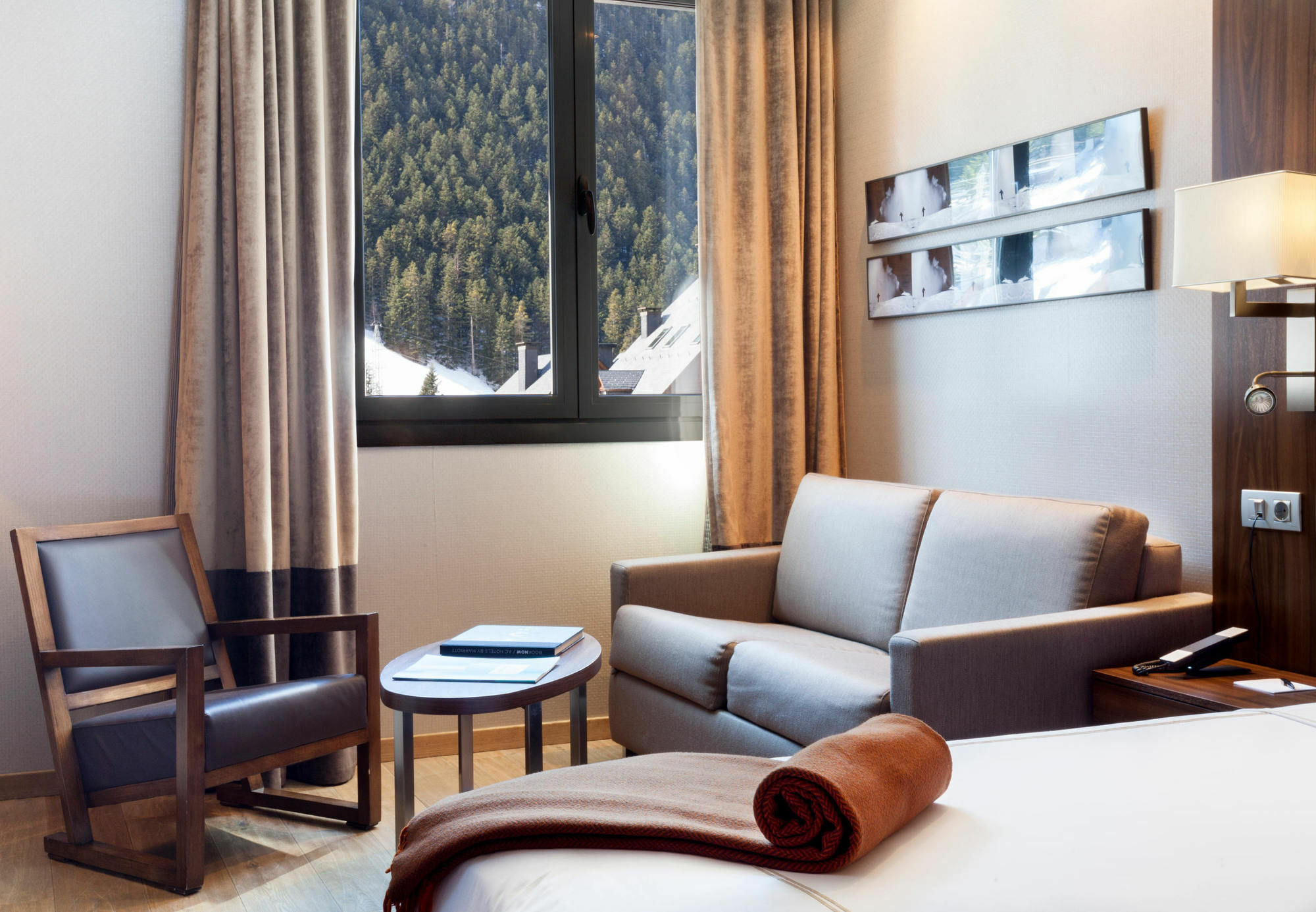 Hotel Ac Baqueira Ski Resort, Autograph Collection Baqueira Beret Εξωτερικό φωτογραφία